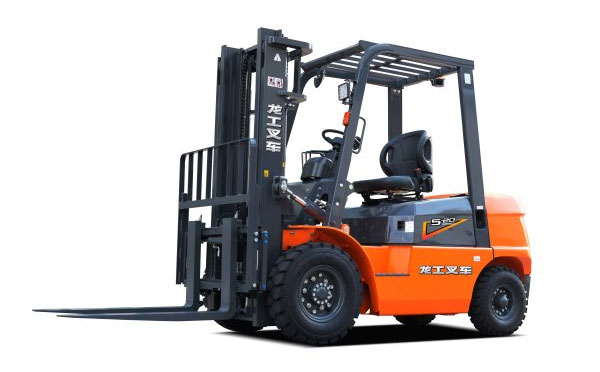 嘉峪关叉车操作与维护全攻略：延长使用寿命的关键技巧